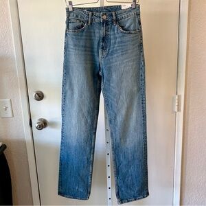 NWT Zara Comfort Straight High Rise Jeans